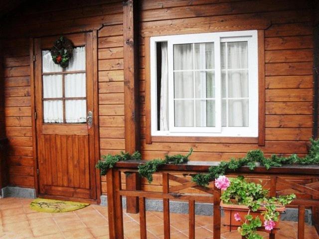 Etna Hut Bed & Breakfast Nicolosi Exterior foto