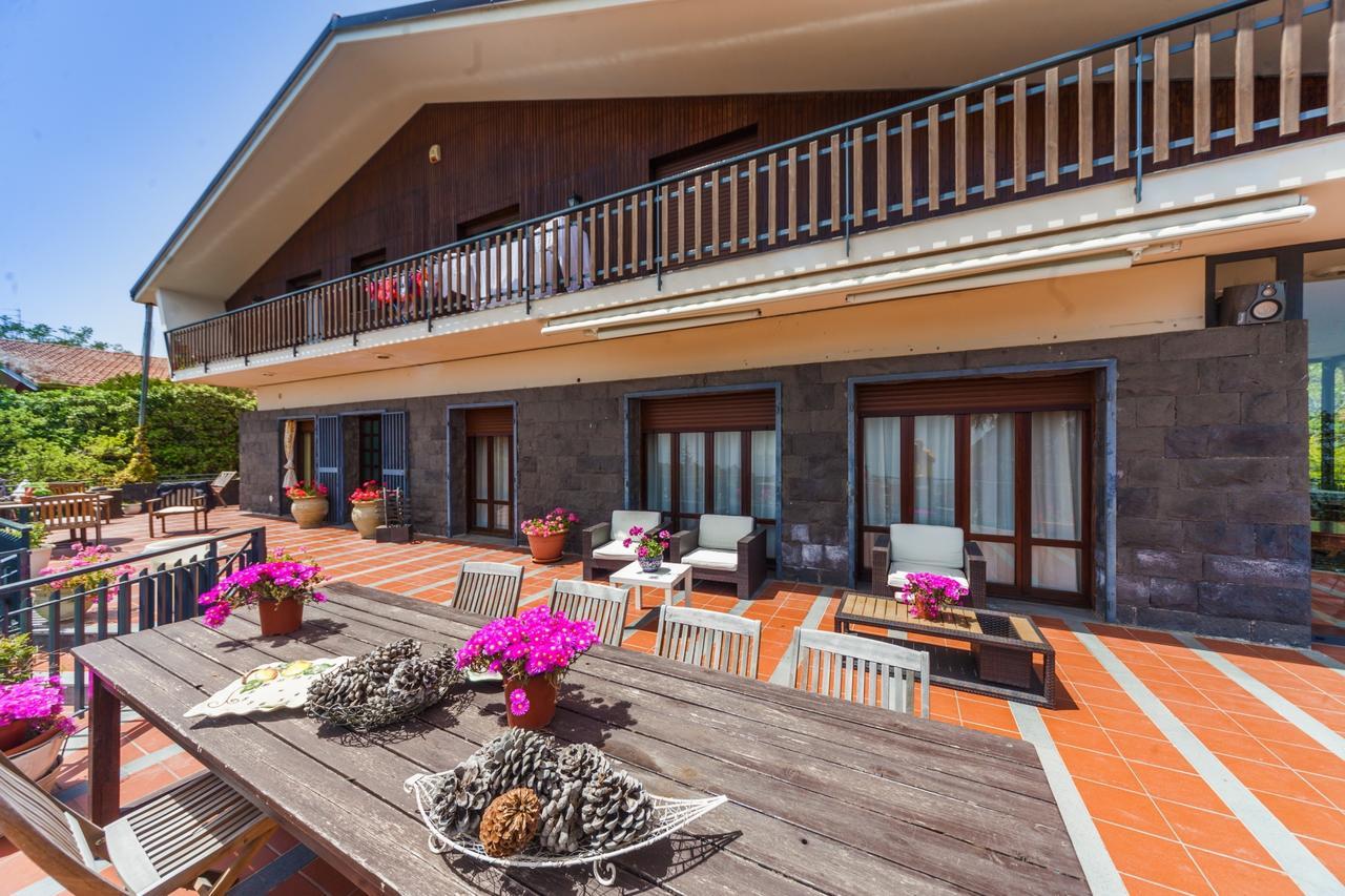 Etna Hut Bed & Breakfast Nicolosi Exterior foto
